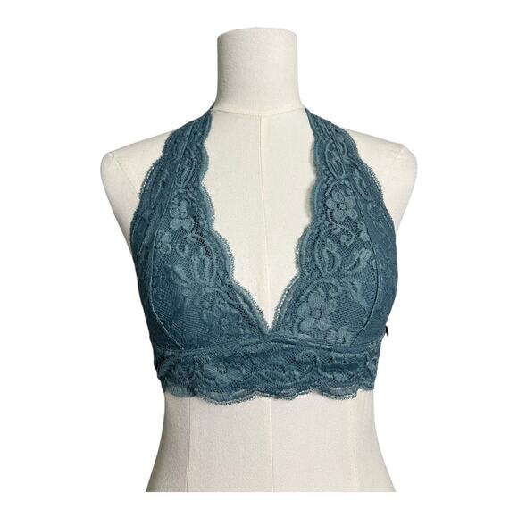 Urban Outfitters NWT Lace Bralette Bra Comfy Lingerie Peekaboo Coquette Medium - Picture 1 of 6